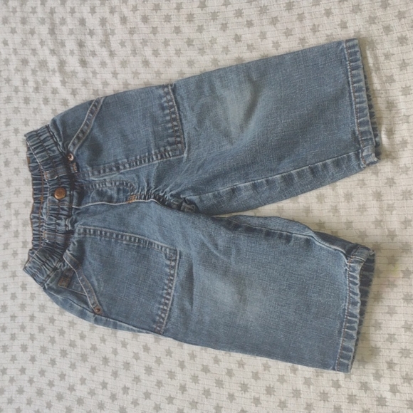 All Baby Gap BUNDLE - T-Shirt and Three Pairs of Pants - Picture 13 of 16